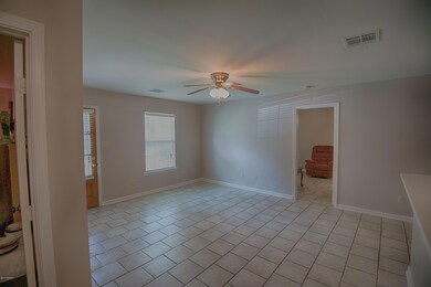 Living room 002
