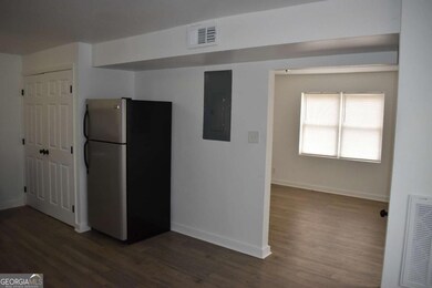 1156 Triple Hill Dr unit E, Macon, GA 31206 - photo 6