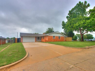 5901 Seminole Rd, Warr Acres, OK 73132 - photo 3