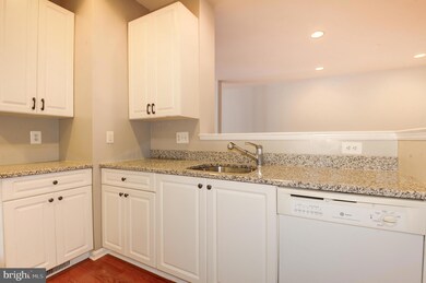 20873 Cosworth Terrace, Sterling, VA 20165 - photo 3