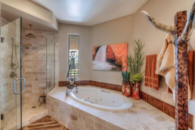 018_Spa Tub ~ Shower