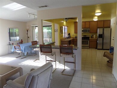 34455 Suncrest Dr, Cathedral City, CA 92234 - photo 4