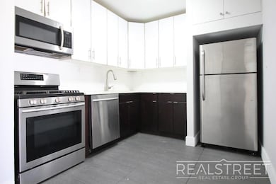 90-02 Queens Blvd unit 601, Elmhurst, NY 11373 - photo 3