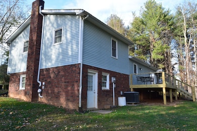 162 Ridgeview Rd NW, Floyd, VA 24091 - photo 4