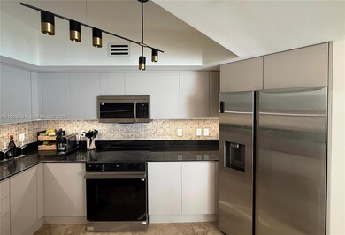 La Perla Ocean Residences unit 2701, Sunny Isles Beach, FL 33160 - photo 4