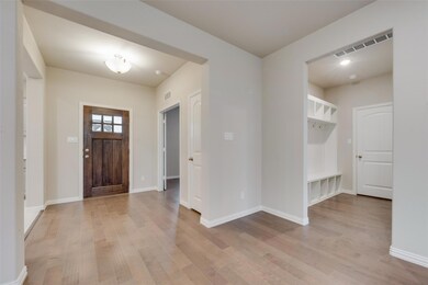 127 Hillock Ct, Decatur, TX 76234 - photo 6