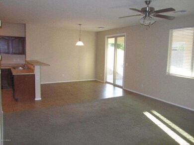 Family Rm to Nook
