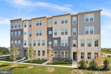 Belmont Park - Landmark unit 1, Ashburn, VA 20147 - photo 2