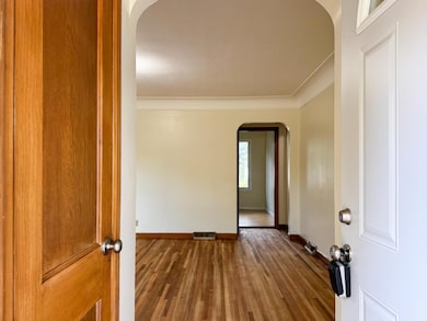 2100 Mohawk Ave, Saint Paul, MN 55119 - photo 4