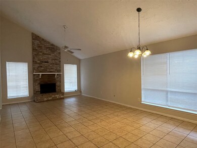 10106 Heather Hill Dr, Houston, TX 77086 - photo 2