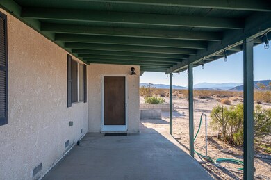 Casita Entrance East