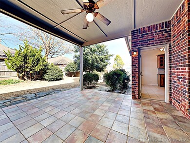 2104 W Austin St, Broken Arrow, OK 74011 - photo 4