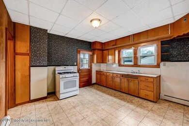 942 Lincoln St unit First Floor, Scranton, PA 18519 - photo 5