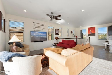 07-10260 E White Feather Ln