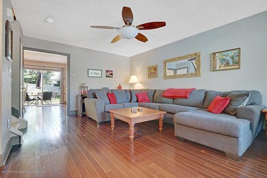 11 Stuart Dr. #6