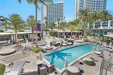 Tresor Tower Fontainebleau unit 2517, Miami Beach, FL 33140 - photo 7