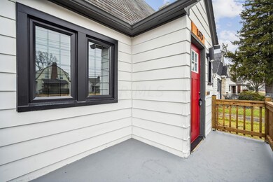 4-web-or-mls-1373-e-hudson-st