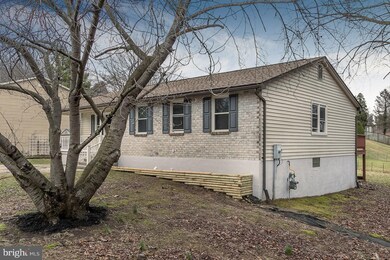 9513 Gunview Rd, Nottingham, MD 21236 - photo 3