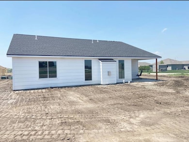 9862 Weeping Willow Dr, Manhattan, KS 66502 - photo 5