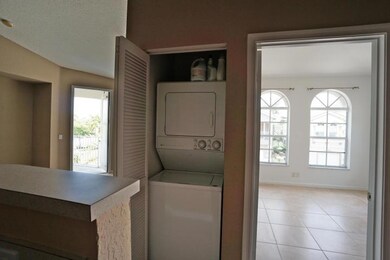 3259 Laurel Ridge Cir, Riviera Beach, FL 33404 - photo 5