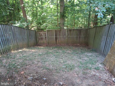 9582 Donnan Castle Ct, Laurel, MD 20723 - photo 6