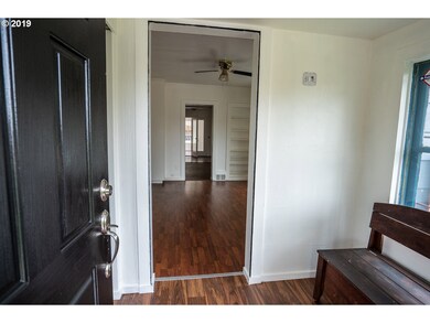 Entrance/Foyer