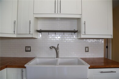 634 Putnam Pike unit C, Greenville, RI 02828 - photo 6