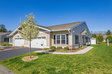 124 Rogerson Crossing unit 124, Uxbridge, MA 01569 - photo 2