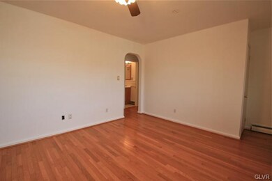 unlisted-address, Allentown, PA 18109 - photo 4