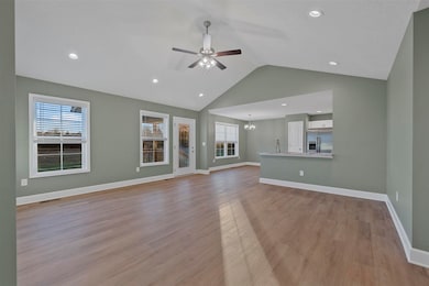 920 Alberta Dr, Bowling Green, KY 42101 - photo 5