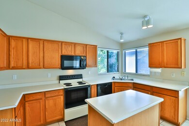 2463 E Longhorn Pl (enhanced)-07