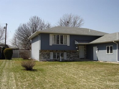 836 N Ernest St, Griffith, IN 46319 - photo 2