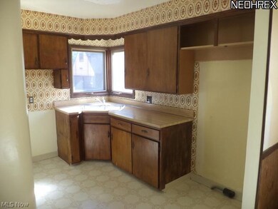 1754 E 238th St, Euclid, OH 44117 - photo 6