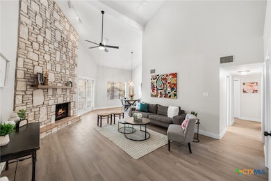 8417 Echo Creek Ln, San Antonio, TX 78240 - photo 3