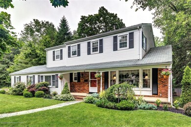 32 Devonshire Ct, Middletown, NJ 07748 - photo 2