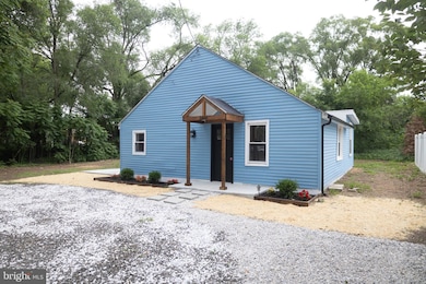 1586 Delsea Dr, Franklinville, NJ 08322 - photo 2