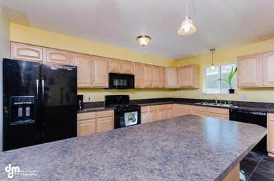 1050 S Gurn Circle Palmer AK-large-017-K