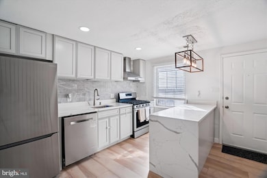 1925 Dutch Village Dr unit I-242, Hyattsville, MD 20785 - photo 4