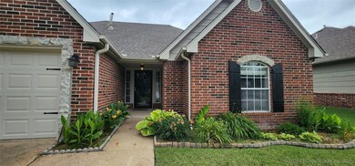 1104 W San Antonio St, Broken Arrow, OK 74012 - photo 2