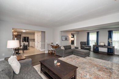 6293 Foxwood Ct, Liberty Township, OH 45044 - photo 2