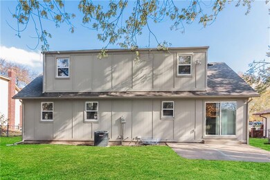 210 N Huntsman Blvd, Raymore, MO 64083 - photo 5