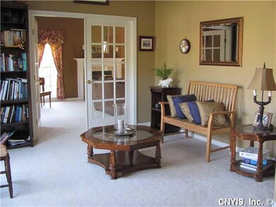 Studio/Study/Office Great spot for office or parlo