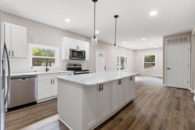 818 W 8th St, Marysville, OH 43040 - photo 6