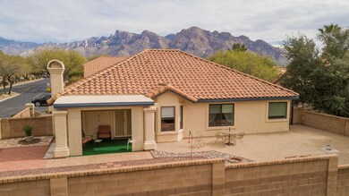 10101 N. Pitchingwedge Lane