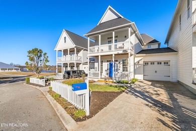 02-1101-Main-St-UNIT-12-Loudon-TN-2