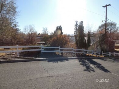 843 N 10th St, Lakeview, OR 97630 - photo 6