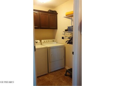 13017 Pleasant Manor Ct, El Paso, TX 79938 - photo 7