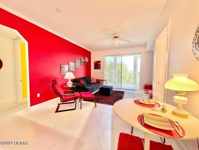 HALLWAY TO LIVING ROOM