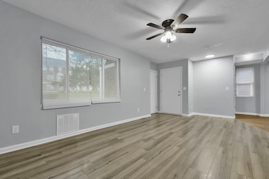 162 S Powell Ave unit A, Columbus, OH 43204 - photo 6