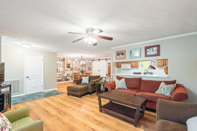 601 Ensley Dr, Knoxville, TN 37920 - photo 6